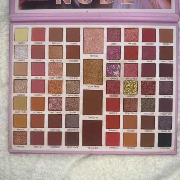 60 Colour Yachan Beauty YC201 Eyeshadow Palette For Makeup - Image 3