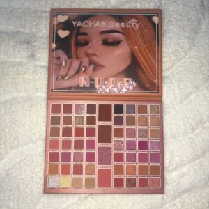 60 Colour Yachan Beauty Eyeshadow Palette