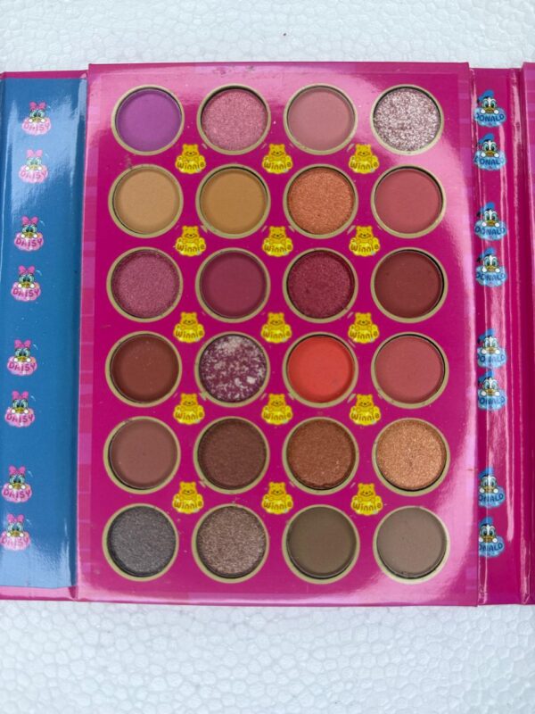84 Colour Fashion Models Naked Flower Donald Eyeshadow Palette - Image 4